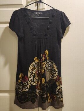 Y2K-era vintage short sleeve knit Black Wool dress 213 Industry Paisley Motif Sm